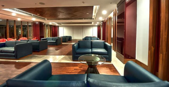 The Golden Plaza Hotel Panchkula Ngoại thất bức ảnh