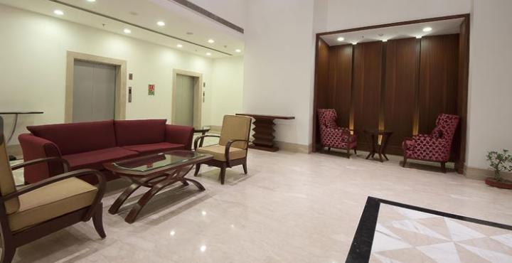 The Golden Plaza Hotel Panchkula Ngoại thất bức ảnh