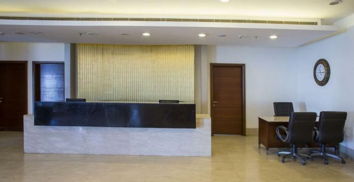 The Golden Plaza Hotel Panchkula Ngoại thất bức ảnh