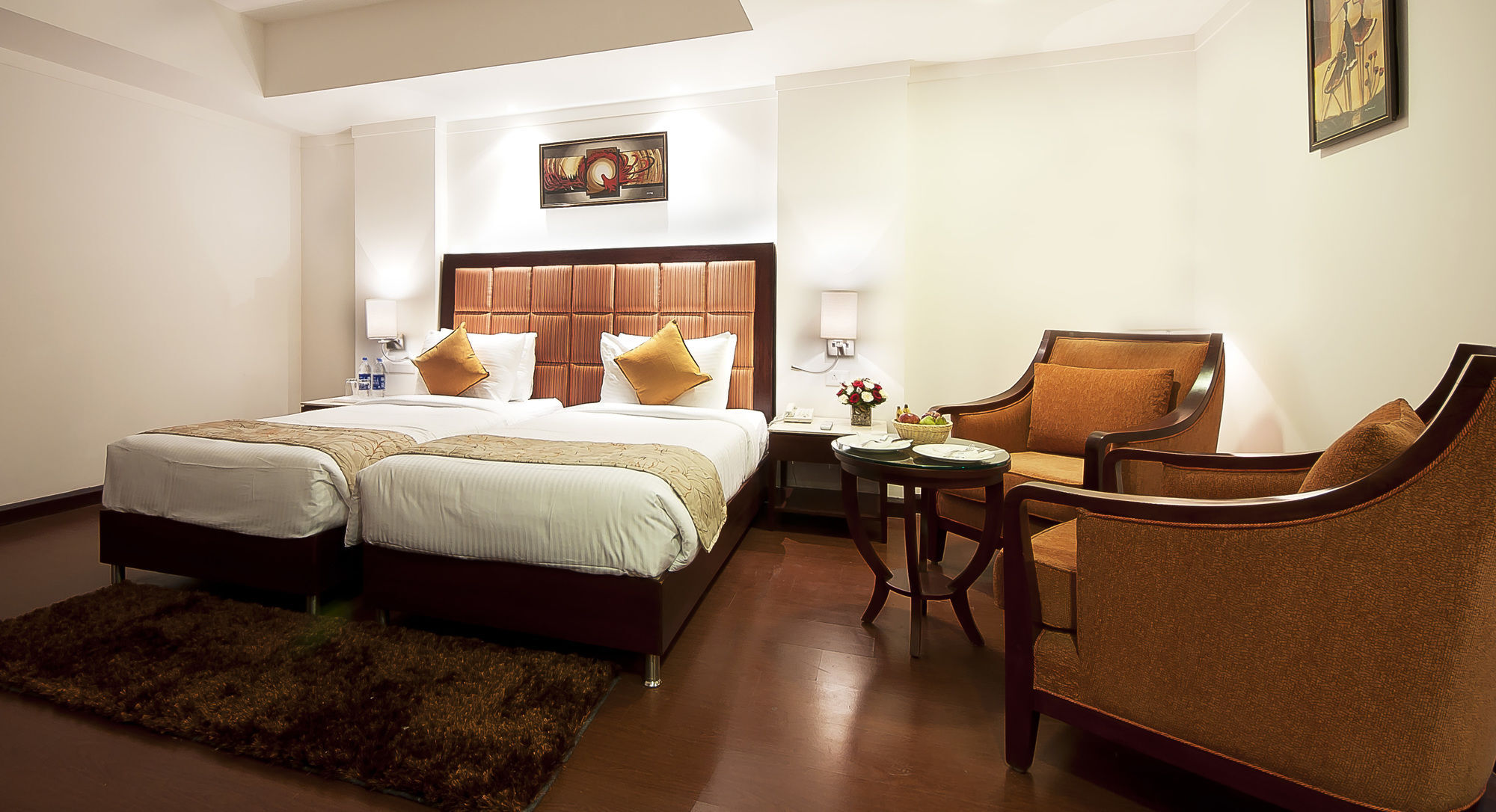 The Golden Plaza Hotel Panchkula Ngoại thất bức ảnh