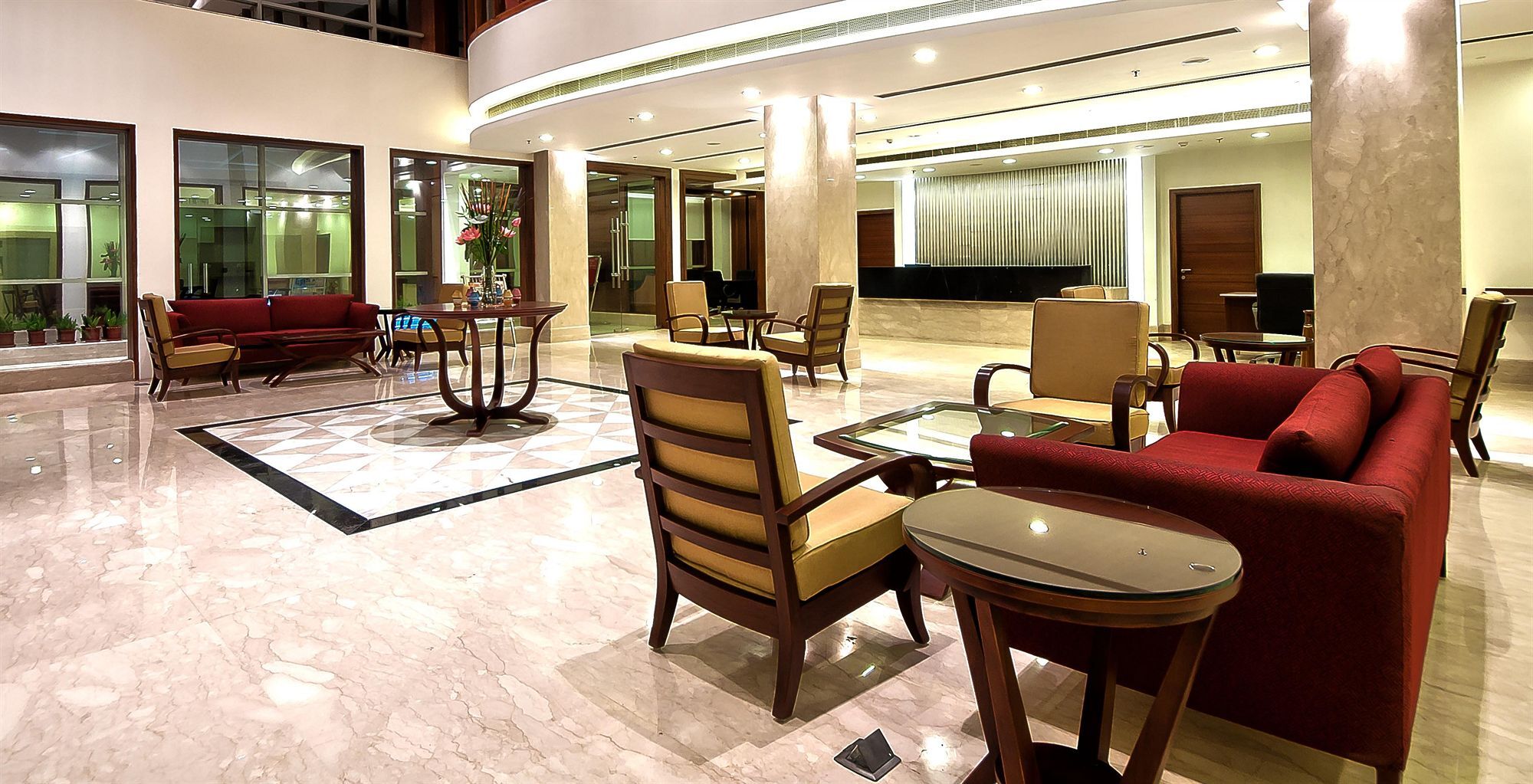 The Golden Plaza Hotel Panchkula Ngoại thất bức ảnh