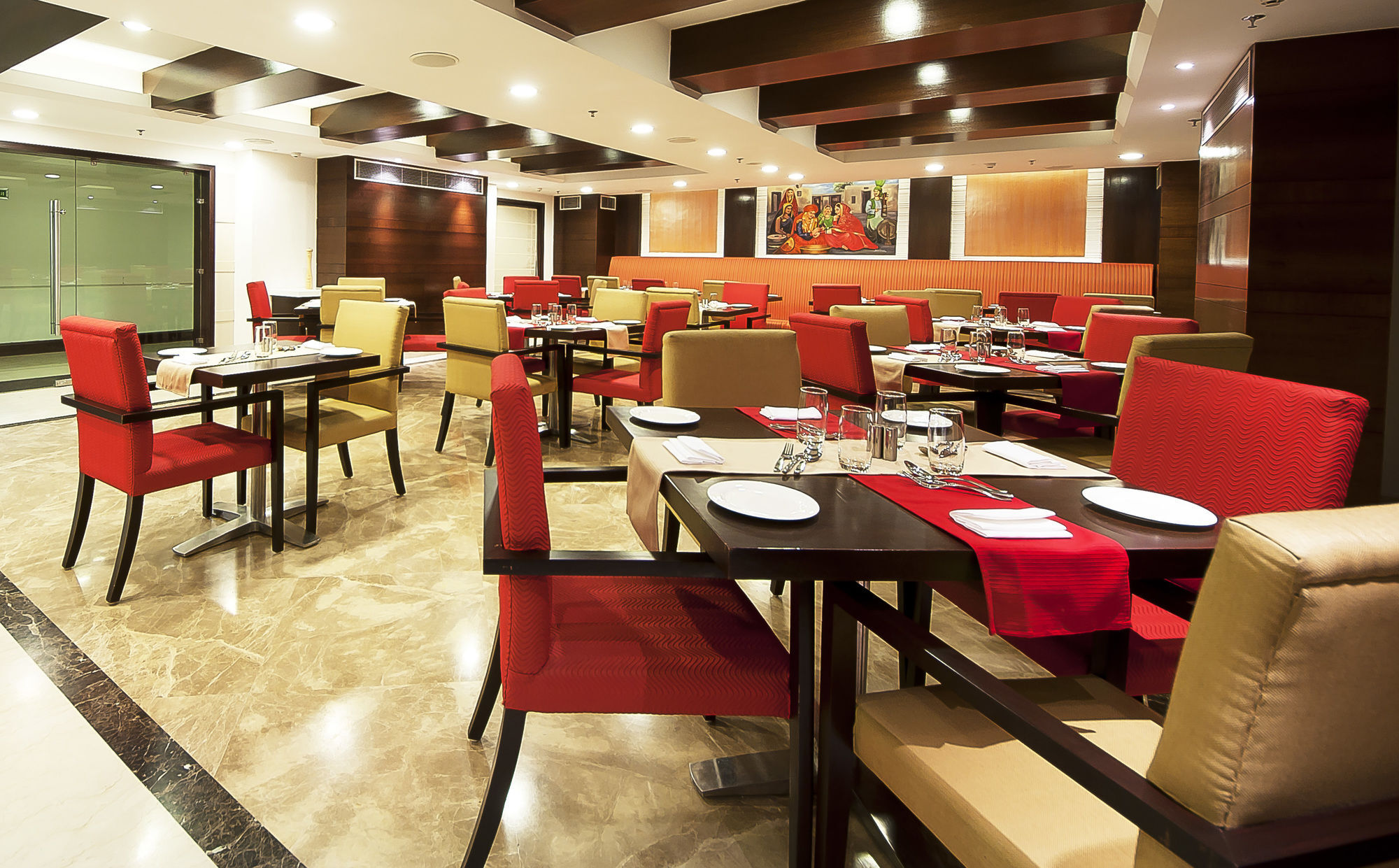 The Golden Plaza Hotel Panchkula Ngoại thất bức ảnh